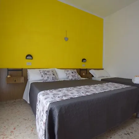 Hotel Stefania 2*